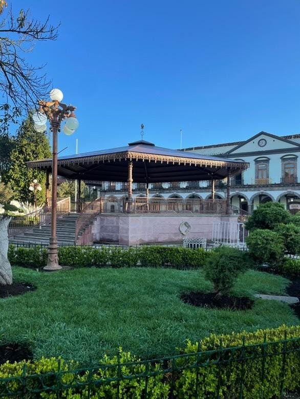 Zacatlán de las manzanas, actividades en Puebla, pueblos mágicos de Puebla, lugar emblemático, valle de piedras encimadas, actividades al aire libre en Puebla, mejores vistas de Puebla, eventos culturales en Puebla.