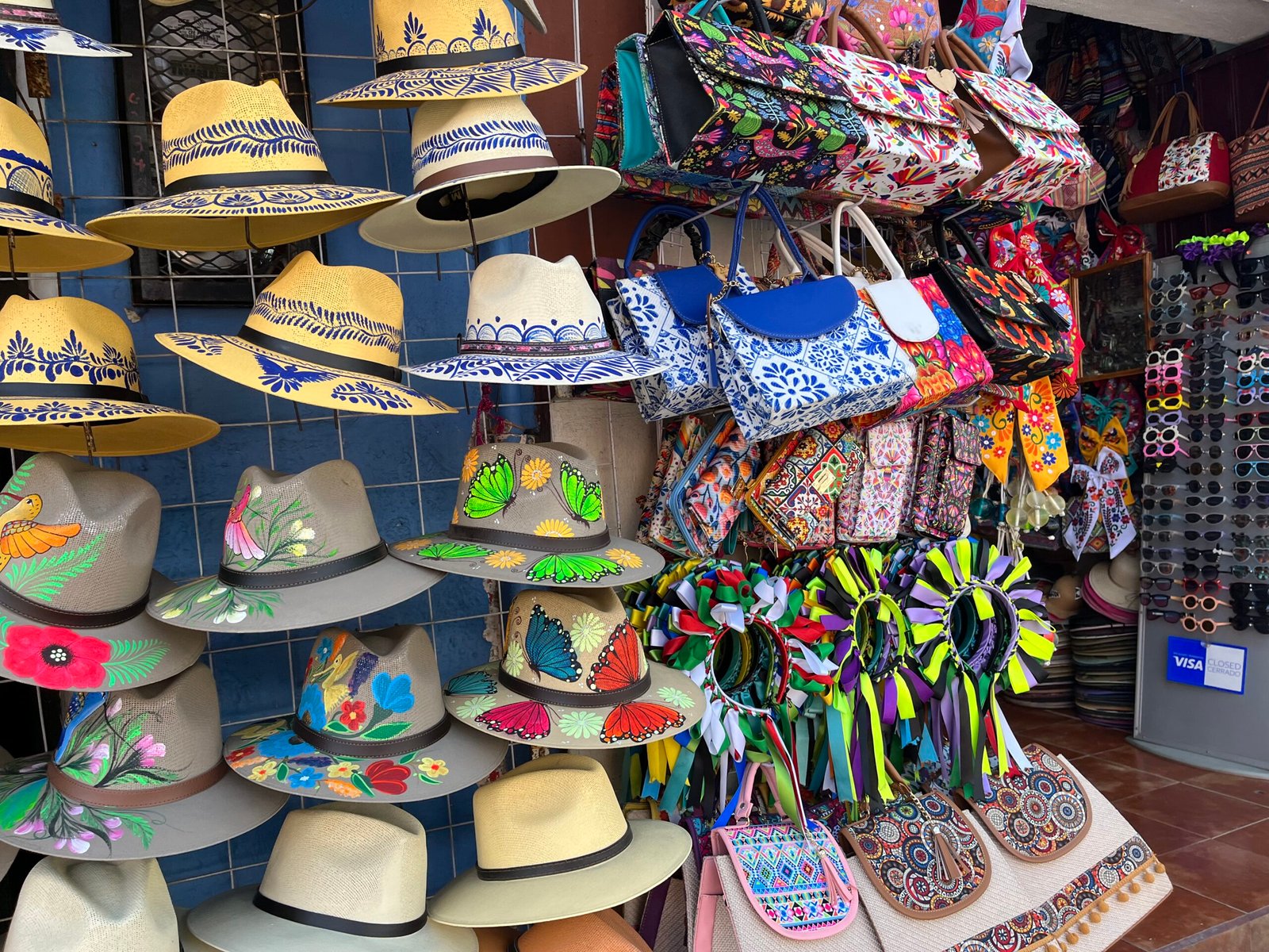 Mercado de artesanías Artesanías locales Mercados en Puebla